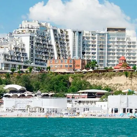 Arcadijskiy Palace Odessa