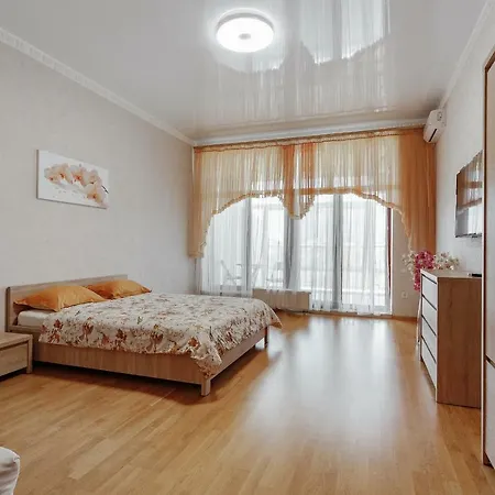 Arcadijskiy Palace Apartment