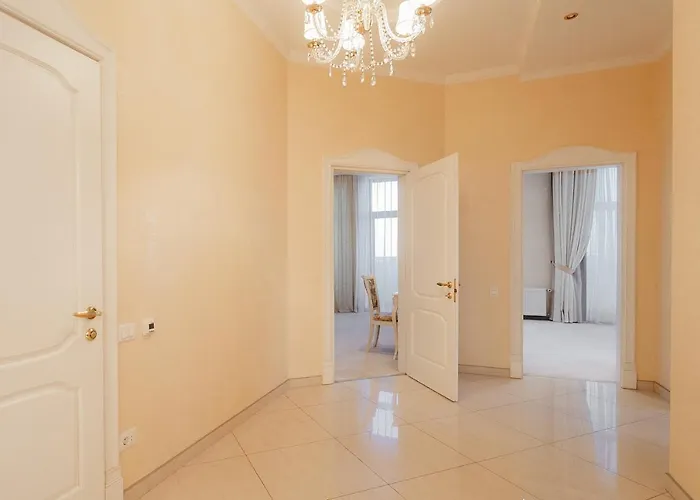 Arcadijskiy Palace Apartament Odessa